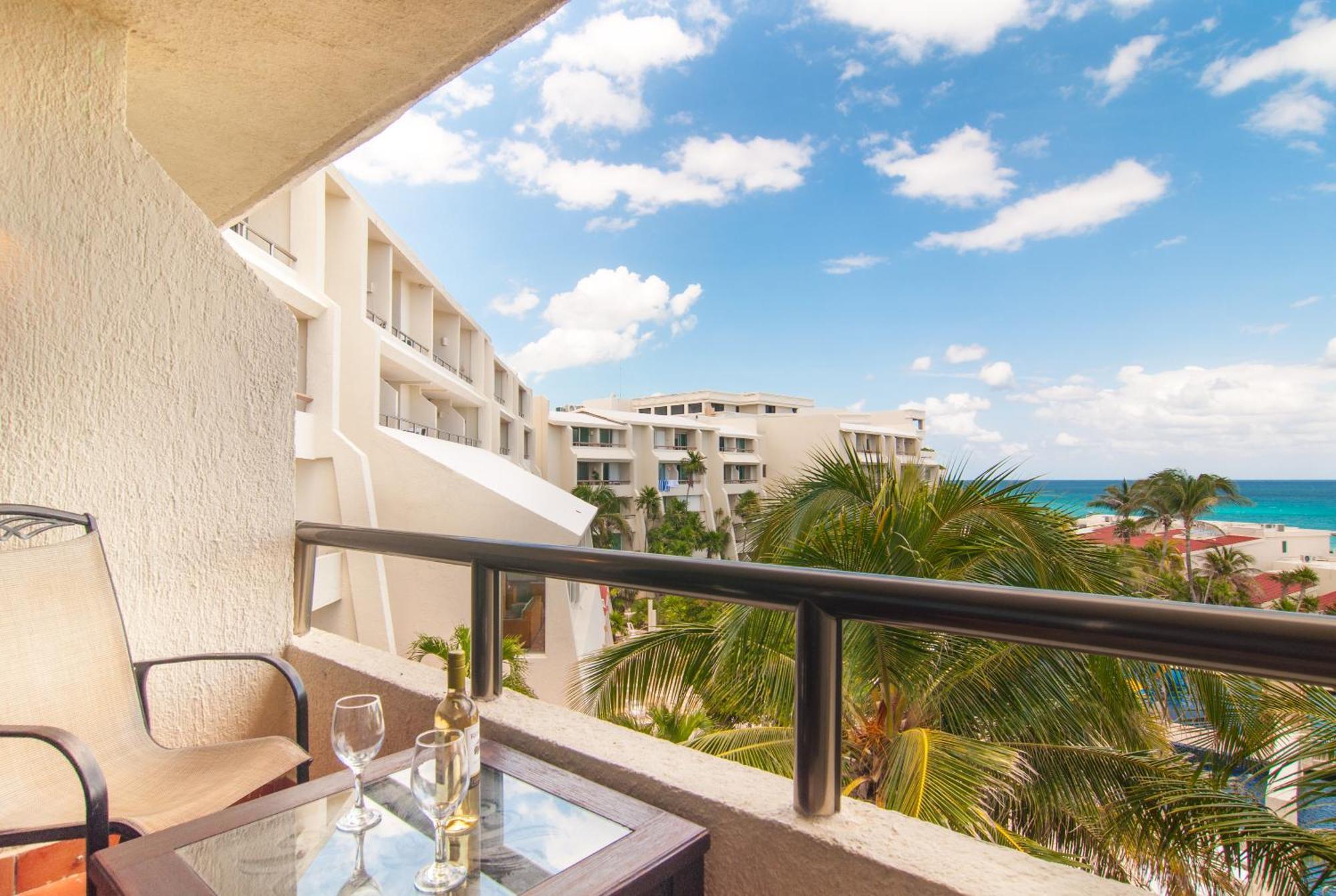 Solymar Condo Beach Resort By Casago كانكون المظهر الخارجي الصورة