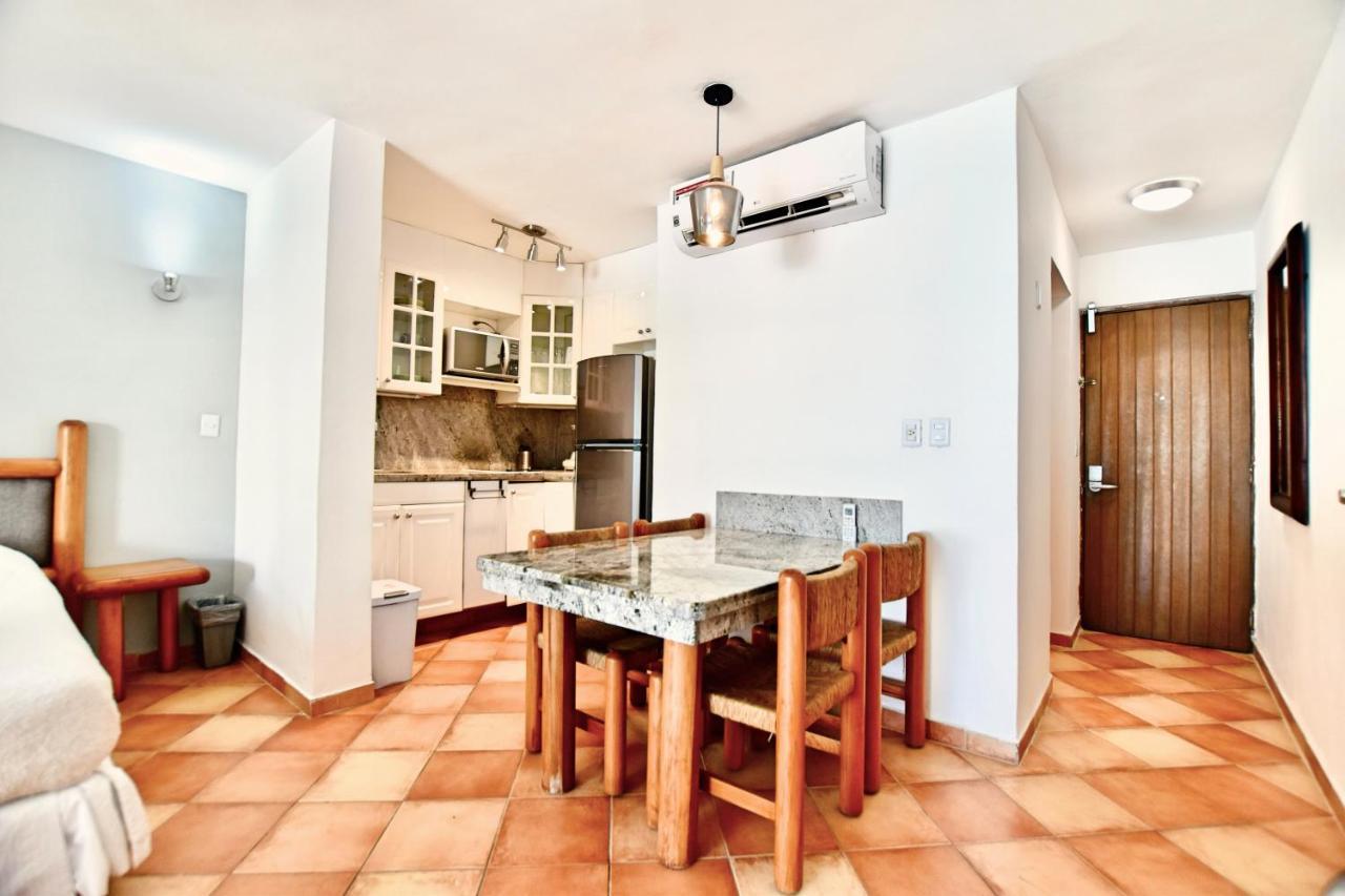 Solymar Condo Beach Resort By Casago كانكون المظهر الخارجي الصورة
